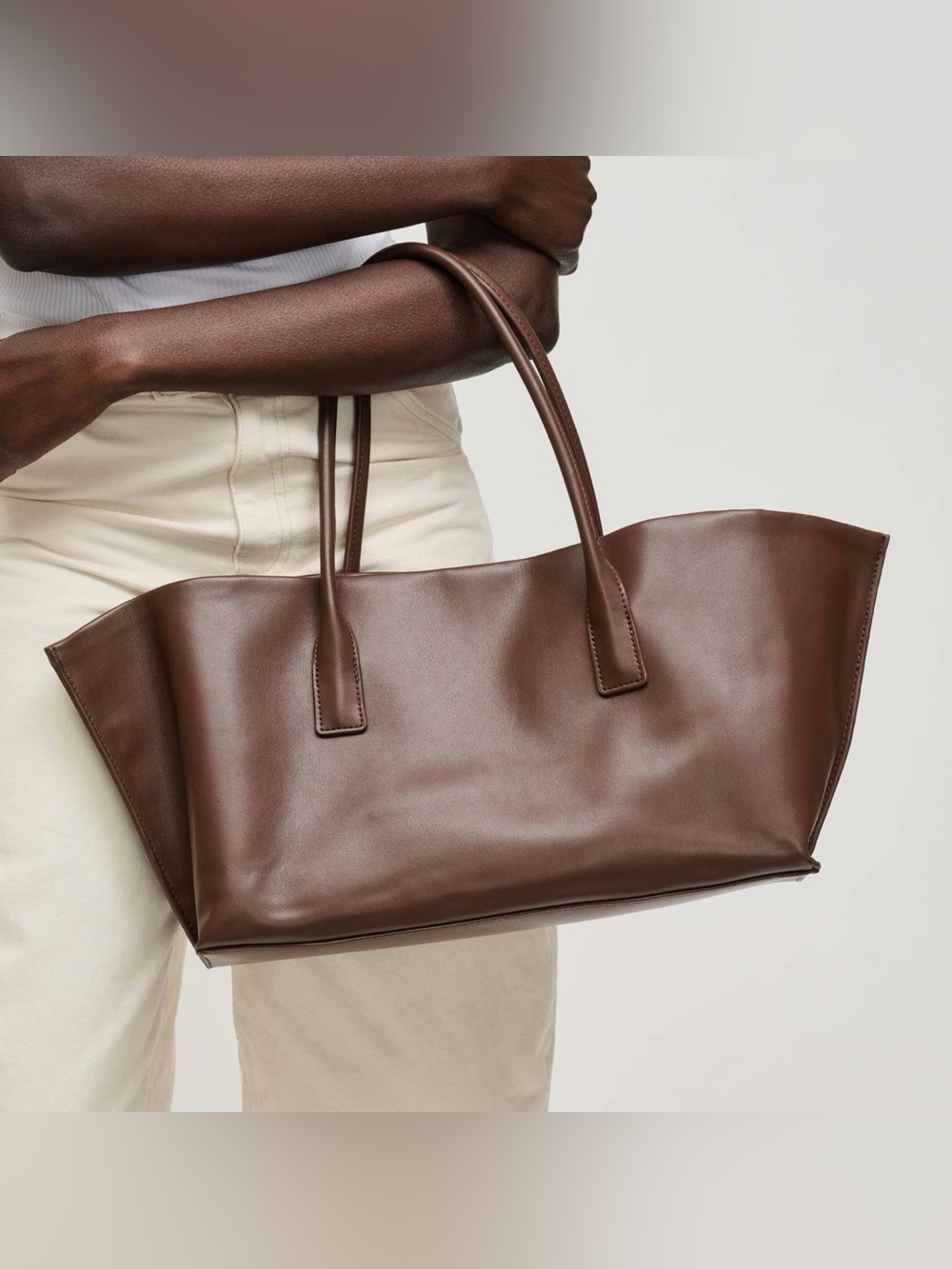 Urban Expressions Levi Tote Chocolate Vegan Leather